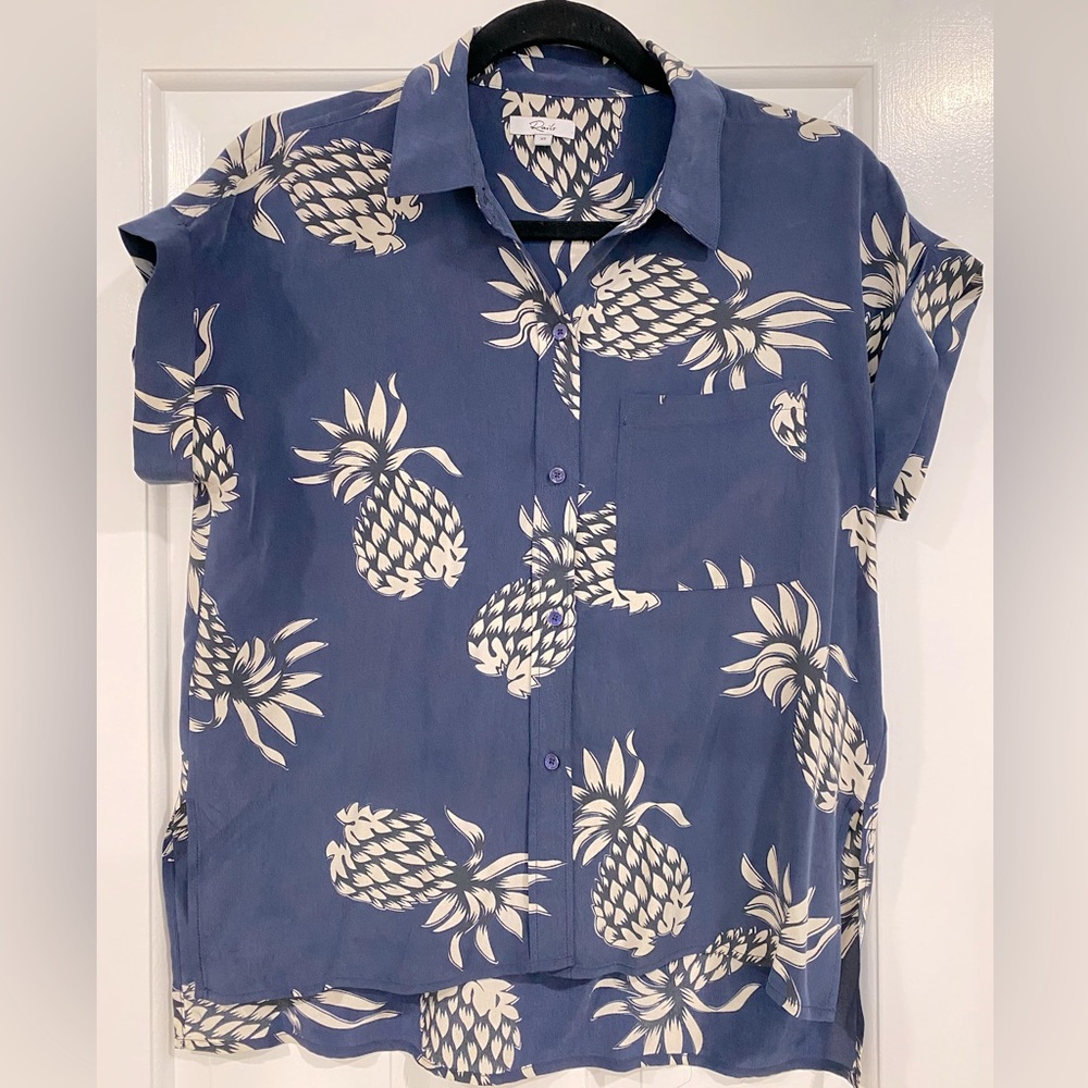 Rails Silk Whitney Pineapple Button Down Top Shirt - Picture 2 of 10